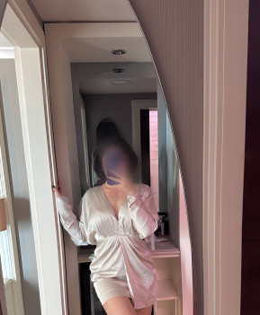 Melissa - escort review from Istanbul, Turkey